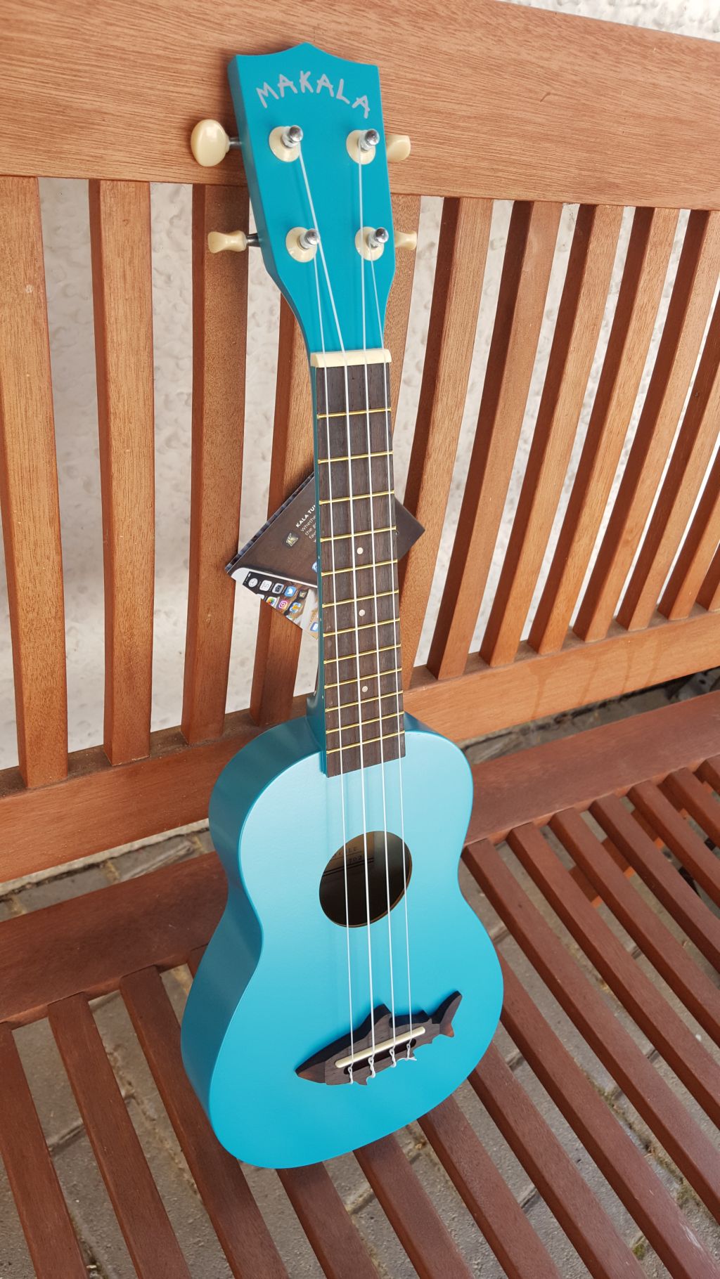 Makala Shark MK-SS-BLU - Blue Soprano Shark Ukulele